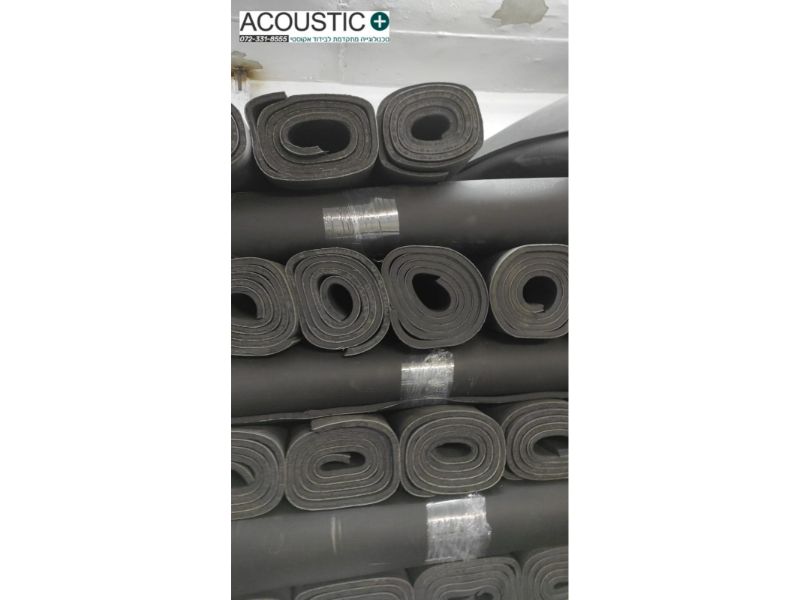 יריעת בידוד אקוסטי לרצפת גלריה SB Gallery